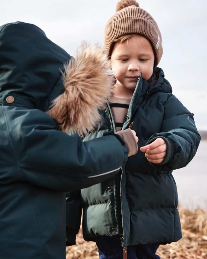 kid's outerwear